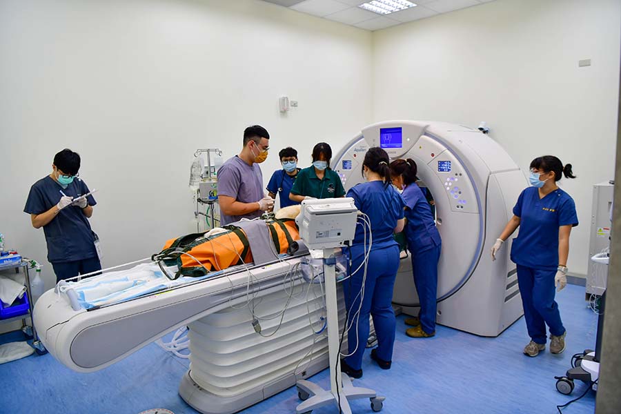 利用高階電腦斷層掃描與壽山動物園建教合作攜手守護野生動物健康